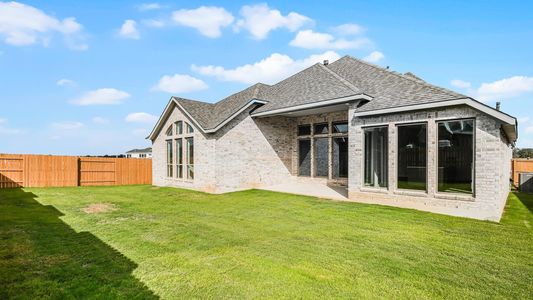 New construction Single-Family house 133 Palo Pinto Bnd, Bastrop, TX 78602 Design 2916W- photo 2 2