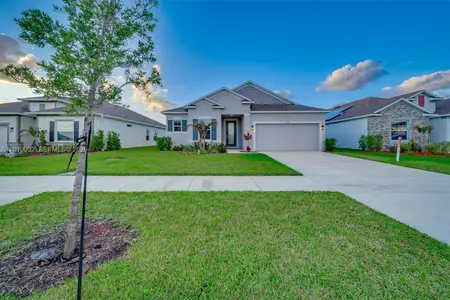New construction Single-Family house 12459 Sw Forli Wy, Port St. Lucie, FL 34987 - image