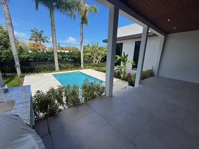 New construction Single-Family house 2161 Ne 124Th St, North Miami, FL 33181 - image