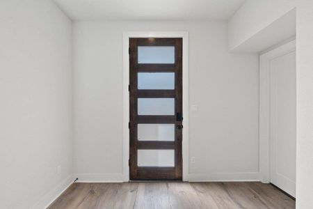 New construction Single-Family house 711 N Paleface Ranch Rd, Unit 9, Spicewood, TX 78669 - image 15