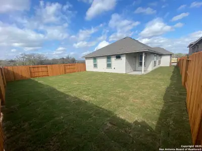 New construction Single-Family house 2009 Shepards St, Seguin, TX 78155 plan Avril - image 3
