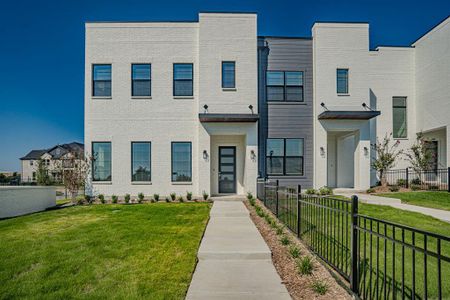 New construction Townhouse house 2154 Village Walk Pl, Aledo, TX 76008 null- photo 0