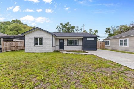 New construction Single-Family house 4918 Culmore Dr, Houston, TX 77021 - image 9