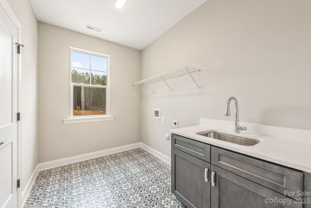 New construction Single-Family house 4024 Red Hill Way, Denver, NC 28037 null- photo 14 14