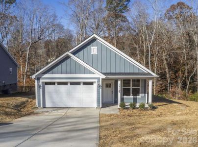 New construction Single-Family house 1216 Waterford Dr, Lincolnton, NC 28092 - image