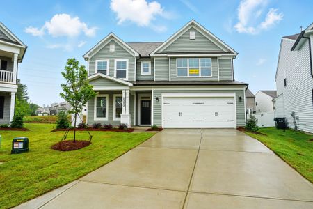 New construction Single-Family house 2020 Embassy Ct, Charlotte, NC 28213 Davidson- photo 4 4