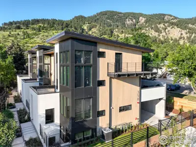 New construction Condo house 358 Arapahoe Ave, Unit C, Boulder, CO 80302 - image