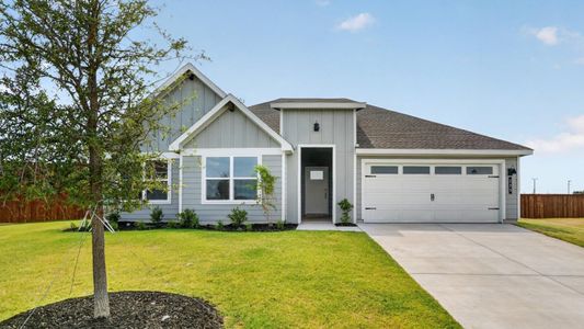 New construction Single-Family house 225 Sandstone Cir, Granbury, TX 76048 plan Harrison - image