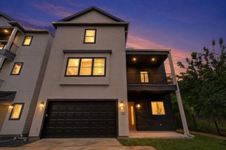 New construction Single-Family house 1420 W 34Th 1/2 St, Houston, TX 77018 - image