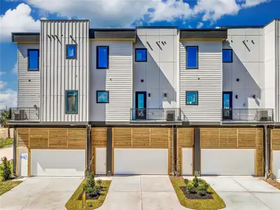 New construction Single-Family house 4410 Tucker Ln, Seabrook, TX 77586 plan Lago Pointe - Inside - image