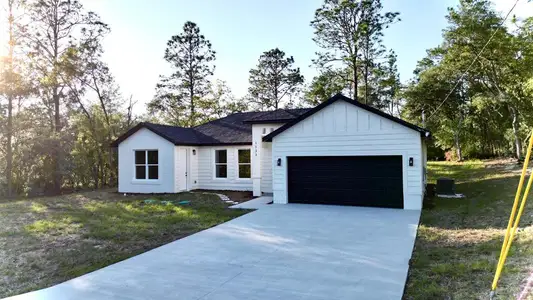 New construction Single-Family house 1133 W Nankeen Dr, Dunnellon, FL 34434 - image