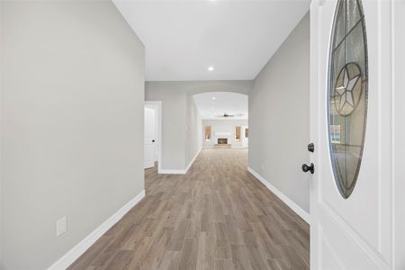 New construction Single-Family house 1805 Rollingwood Dr, Huntsville, TX 77340 - image 14