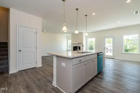 New construction Single-Family house 350 Spirit Springs Rd, Smithfield, NC 27577 plan The James - image 5