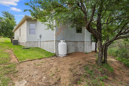 New construction Single-Family house 1110 Monterrey Oak Cir, Marble Falls, TX 78654 null- photo 0
