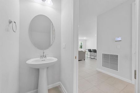 New construction Townhouse house 16370 Oakview Dr, Westlake, FL 33470 - image 13