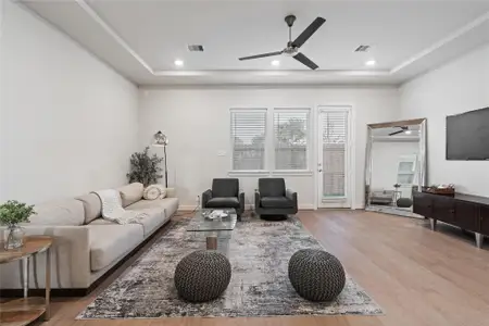 New construction Single-Family house 6445 Rena St, Houston, TX 77092 - image 10