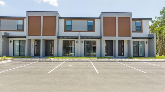 New construction Townhouse house 3245 Tranquil Trl, Kissimmee, FL 34747 null- photo 0