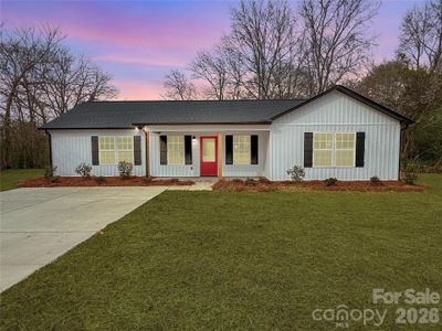New construction Single-Family house 2166 Reeves Rd, Lancaster, SC 29720 - image