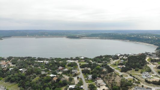 New construction Single-Family house 1013 El Capitan, Canyon Lake, TX 78133 - photo 8 8