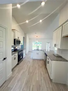 New construction Single-Family house 37094 Hidden View Cir, Dade City, FL 33523 plan 2169 - image