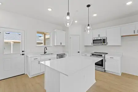New construction Single-Family house 2540 Violet Theo Ln, Round Rock, TX 78665 plan The Wicklow - image 4