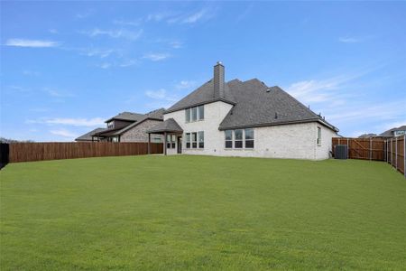 New construction Single-Family house 730 Winecup Way, Midlothian, TX 76065 null- photo 24 24