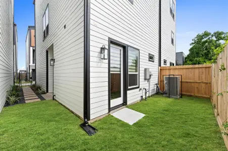 New construction Single-Family house 4013 Griggs Rd, Unit H, Houston, TX 77021 null- photo 0