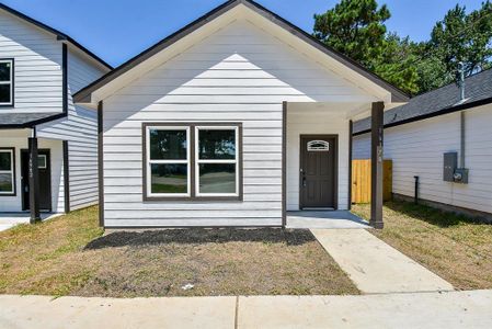 New construction Single-Family house 16978 W Lynbrook, Montgomery, TX 77316 - photo 0