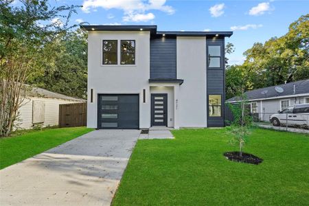 New construction Single-Family house 4721 Zealand Street, Dallas, TX 75216 - photo 0