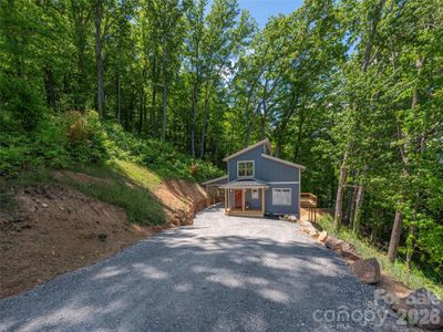 New construction Single-Family house 214 Aster Ridge Dr, Waynesville, NC 28786 - image