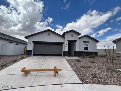 New construction Single-Family house 1698 N Comiskey Dr, Florence, AZ 85132 plan Kingston - image