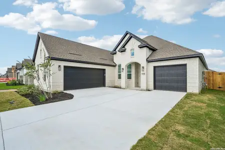 New construction Single-Family house 3727 Moru Oak Dr, Seguin, TX 78155 plan Farris - image