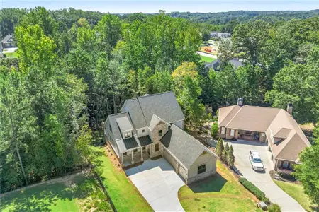 New construction Single-Family house 2091 Cleveland Ct, Jefferson, GA 30549 - image