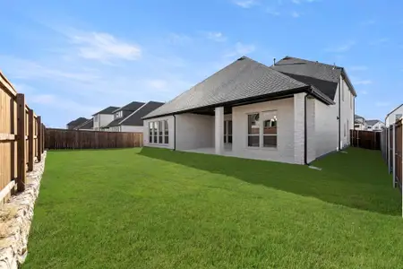 New construction Single-Family house 16368 Parish Ln, Frisco, TX 75033 plan Rockingham - image 4