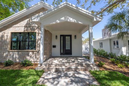 New construction Single-Family house 125 17Th Avenue N, Saint Petersburg, FL 33704 - photo 0