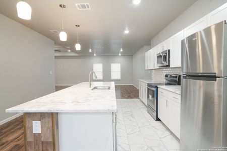 New construction Single-Family house 3715 Commercial Ave, San Antonio, TX 78221 null- photo 11 11