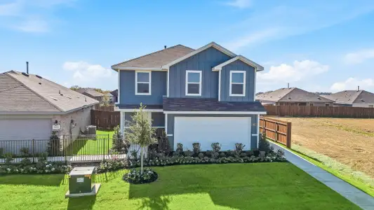 New construction Single-Family house 5313 Legends Wy, Denton, TX 76249 plan FRANKLIN - image