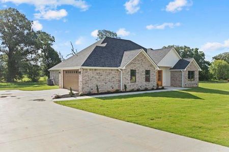 New construction Single-Family house 13830 Cedar Hill Ln, Tyler, TX 75704 - image