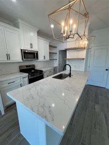 New construction Single-Family house 112 Capetown Cir, Montgomery, TX 77356 - image 6