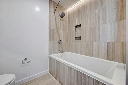 New construction Condo house 313 W 17Th St, Unit 2003, Austin, TX 78701 - image 8