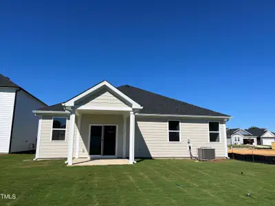 New construction Single-Family house 150 Chestnut Oak Ln, Lillington, NC 27546 null- photo 23 23