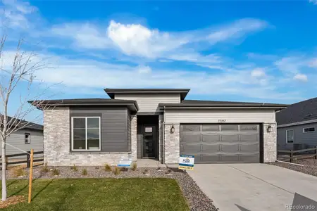 New construction Single-Family house 22057 E Rockinghorse Pkwy, Aurora, CO 80016 - image