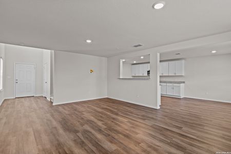 New construction Single-Family house 13414 Marlin Dock, San Antonio, TX 78245 plan Springfield - image 18