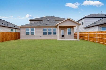 New construction Single-Family house 2003 Wynn Rd, Hutto, TX 78634 Lavaca- photo 17 17