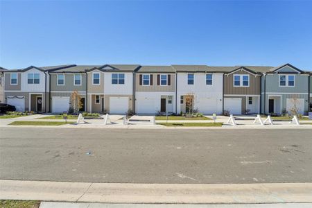 New construction Townhouse house 6184 Pina Colada St, Zephyrhills, FL 33542 null- photo 5 5