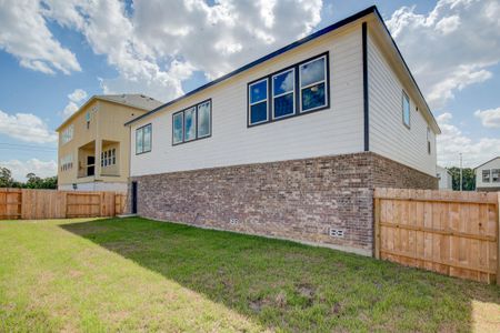 New construction Single-Family house 20638 Dynamic Ct, Humble, TX 77338 plan Keystone - image