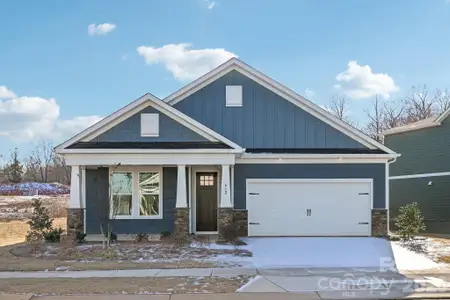 New construction Single-Family house 612 Banter Ln, Unit 32, Cramerton, NC 28032 - image