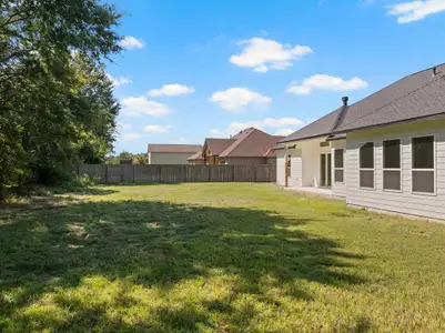 New construction Single-Family house 2732 Stone Hedge, Mount Pleasant, TX 75455 - image