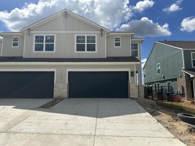 New construction Townhouse house 7324B Sparkling Light Dr, Del Valle, TX 78617 Acadia- photo 0