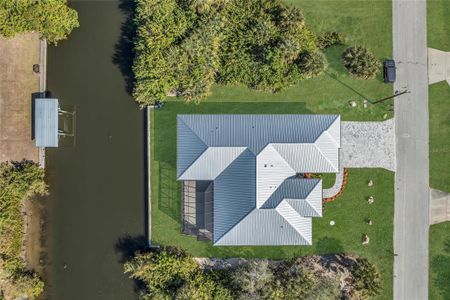 New construction Single-Family house 18702 Arapahoe Cir, Port Charlotte, FL 33948 - image